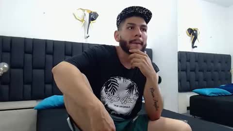 deyby_hott online show from February 3, 2026, 7:41 pm