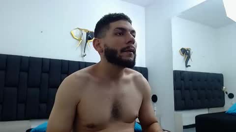 deyby_hott online show from February 4, 2026, 7:31 pm