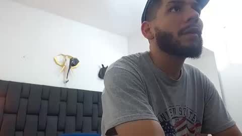 deyby_hott online show from February 5, 2026, 8:24 pm