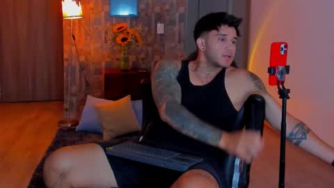 JULIAN online show from September 16, 2025, 12:22 am