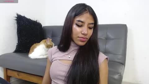 Deysha online show from May 10, 2026, 5:01 am