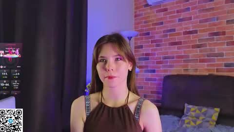 Snapshot of deyvessa chatting on September 26, 2025, 6:12 pm Kira online show from September 26, 2025, 6:12 pm