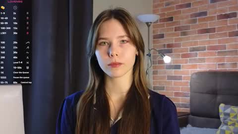 Snapshot of deyvessa chatting on September 28, 2025, 8:14 pm Kira online show from September 28, 2025, 8:14 pm