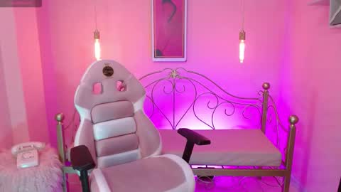 Dhalton online show from February 7, 2026, 4:05 am