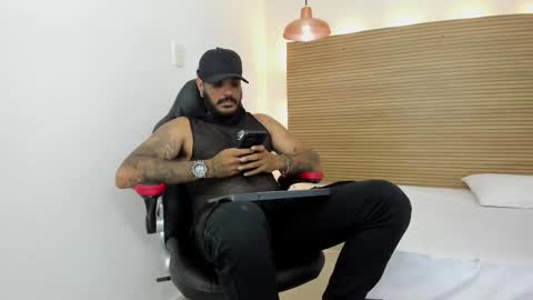 dhaian online show from October 7, 2025, 8:39 pm