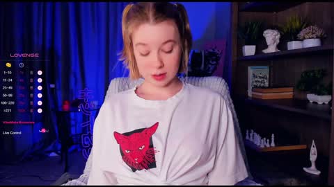 Arina online show from December 8, 2024, 2:18 am
