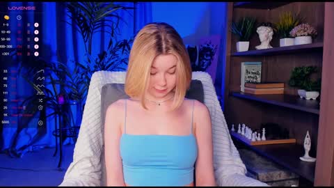 Arina online show from December 13, 2024, 1:26 am