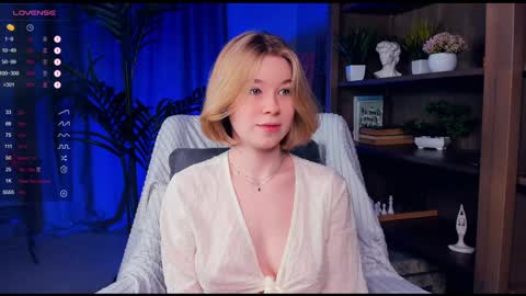 Arina online show from December 18, 2024, 9:29 pm