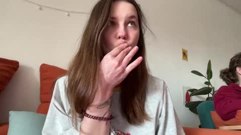 Di Alex online show from April 25, 2026, 1:41 pm