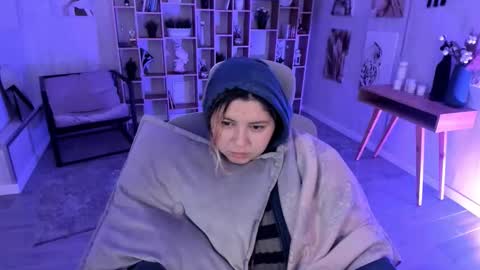 Dia online show from September 30, 2025, 8:25 pm