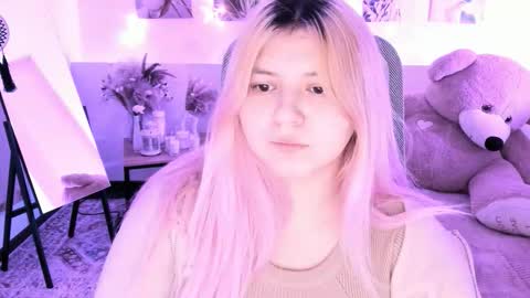 Dia online show from February 8, 2026, 7:28 pm