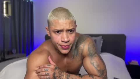 Snapshot of diagostone chatting on September 17, 2025, 9:16 pm Diego online show from September 17, 2025, 9:16 pm