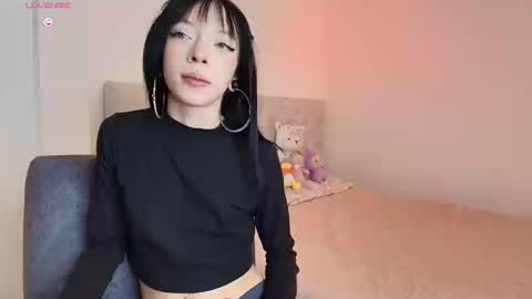 Diamond  online show from March 13, 2026, 2:01 pm