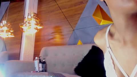 Snapshot of diamond_black19 chatting on February 7, 2025, 11:13 pm Camila and Megan online show from February 7, 2025, 11:13 pm