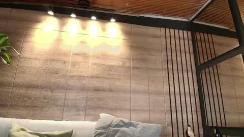 Camila and Megan online show from February 6, 2026, 11:02 am