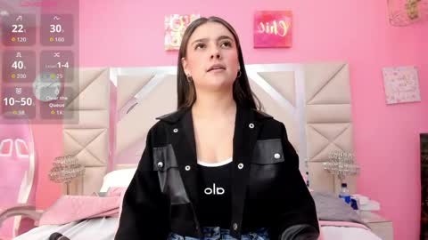 diamond_juliana_ online show from May 12, 2026, 3:03 am