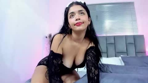 Snapshot of diamond_sweet0 chatting on February 20, 2026, 2:30 am Diamond online show from February 20, 2026, 2:30 am