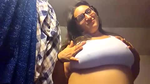diamond_tease online show from November 24, 2025, 11:59 pm