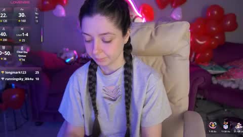 Snapshot of diamondeyeess chatting on February 15, 2026, 7:51 am Sasha online show from February 15, 2026, 7:51 am