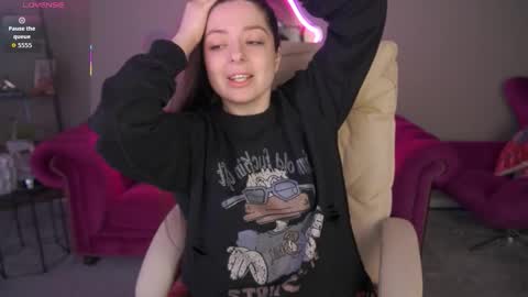 Snapshot of diamondeyeess chatting on March 3, 2026, 6:19 am Sasha online show from March 3, 2026, 6:19 am