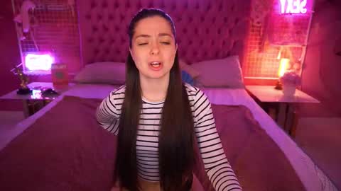 Snapshot of diamondeyeess chatting on March 29, 2026, 5:40 am Sasha online show from March 29, 2026, 5:40 am