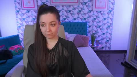 Sasha online show from May 5, 2026, 5:37 am