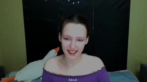 diana_back3 online show from February 4, 2026, 12:11 pm