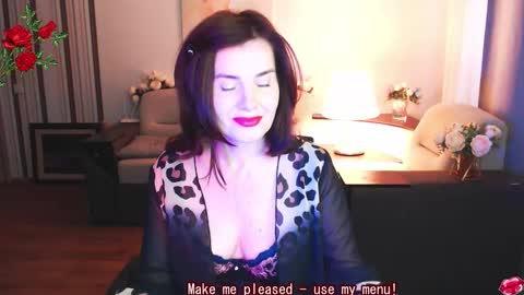 Diana DeLua online show from November 24, 2025, 11:10 am