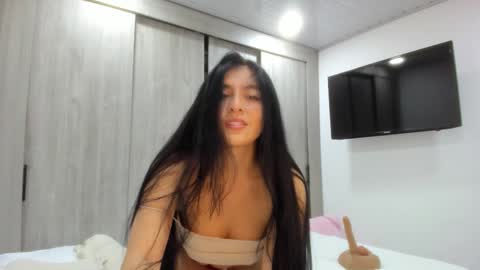 Snapshot of diana_jones_ chatting on September 17, 2025, 1:51 am POCA online show from September 17, 2025, 1:51 am