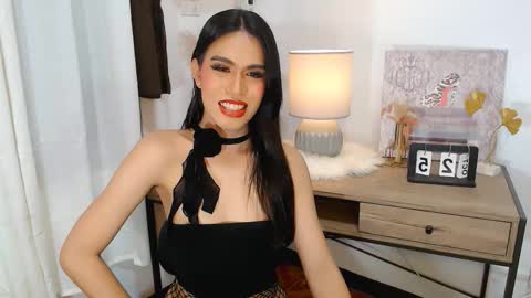 Snapshot of diana_victoria chatting on October 24, 2025, 5:20 pm diana_victoria online show from October 24, 2025, 5:20 pm