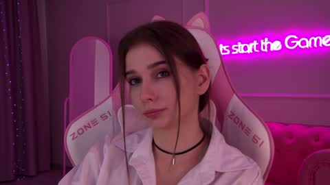 Diana online show from December 9, 2024, 9:26 pm