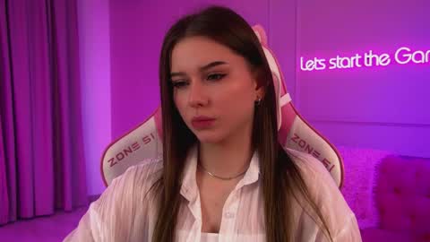 Diana online show from May 4, 2026, 6:26 pm