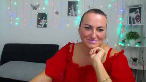 Diana online show from October 1, 2025, 5:57 am