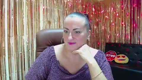 Diana online show from October 5, 2025, 5:22 pm