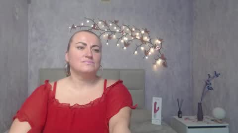 Diana online show from February 17, 2026, 7:27 am