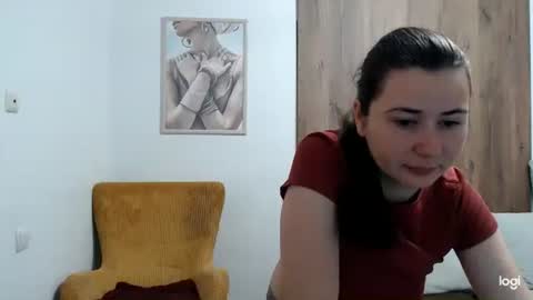 dianasmiey7 online show from May 16, 2026, 7:27 am