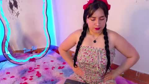 Snapshot of diane_1 chatting on September 23, 2025, 11:02 am DIANE online show from September 23, 2025, 11:02 am