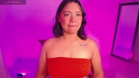 Snapshot of dianee_01 chatting on October 21, 2025, 2:01 am Anne online show from October 21, 2025, 2:01 am