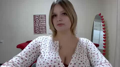 Diane Mills online show from March 22, 2026, 5:27 pm