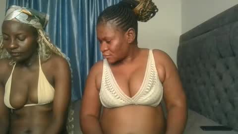 dianka1 online show from September 10, 2025, 11:27 pm