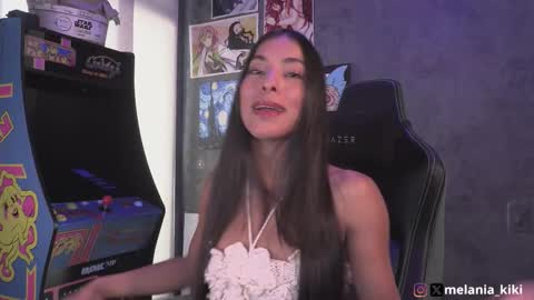 Snapshot of dianne_nanatzu chatting on October 30, 2025, 9:26 pm Melania   -    online show from October 30, 2025, 9:26 pm