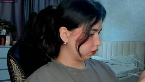 Diara online show from May 8, 2026, 3:45 am