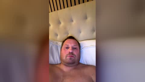 dibbick45 online show from February 4, 2026, 9:42 pm