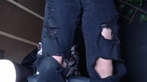 DICAPRIO online show from September 10, 2025, 6:41 pm