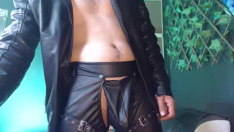 DICAPRIO online show from November 13, 2025, 3:55 pm