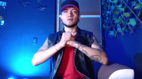 DICAPRIO online show from November 14, 2025, 3:33 pm