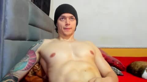 jhon online show from December 24, 2024, 7:33 pm