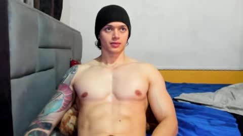 jhon online show from February 4, 2025, 7:00 pm