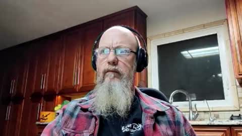 Snapshot of dick_feelsgood chatting on October 23, 2025, 11:31 am Dick Feelsgood online show from October 23, 2025, 11:31 am