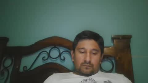 dickeduardo online show from December 7, 2024, 12:08 am